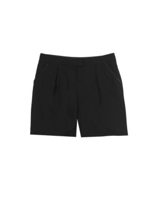 Senior Girls&#39; Crease Resistant Adjustable Waist Shorts with Triple Action Stormwear&trade; &#40;Older Girls&#41;